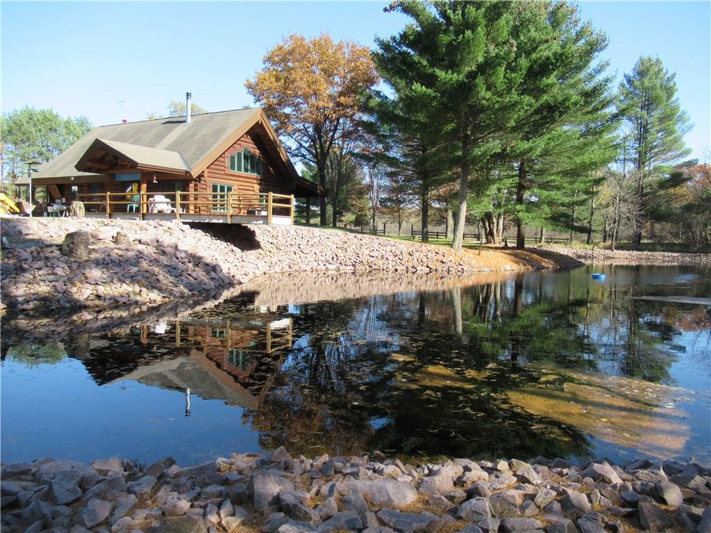 Waterfront home in Northwestern Wisconsin